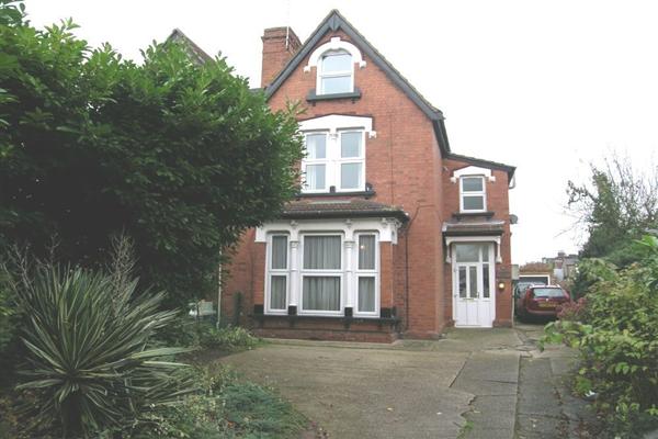 Semi-Detached House, 4 bedrooms, Freehold