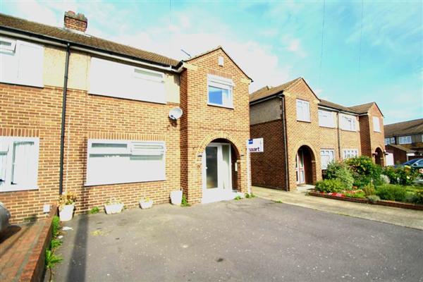Semi-Detached House, 3 bedrooms