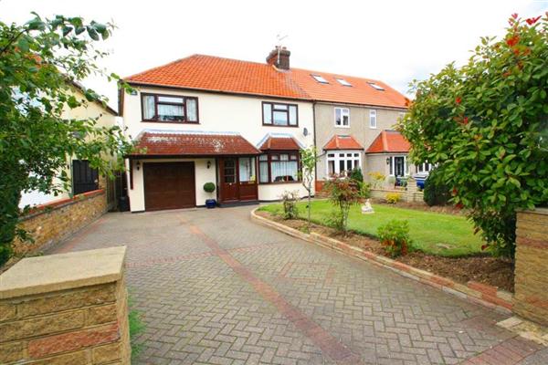 Semi-Detached House, 4 bedrooms