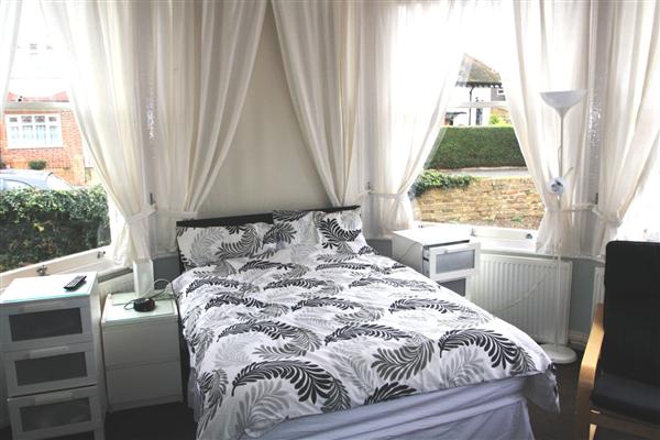 Detached House, 8 bedrooms