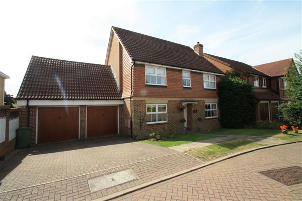 Detached House, 5 bedrooms