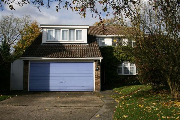 Detached House, 4 bedrooms, Freehold
