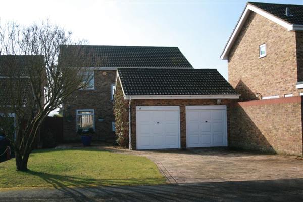 Detached House, 4 bedrooms, Freehold