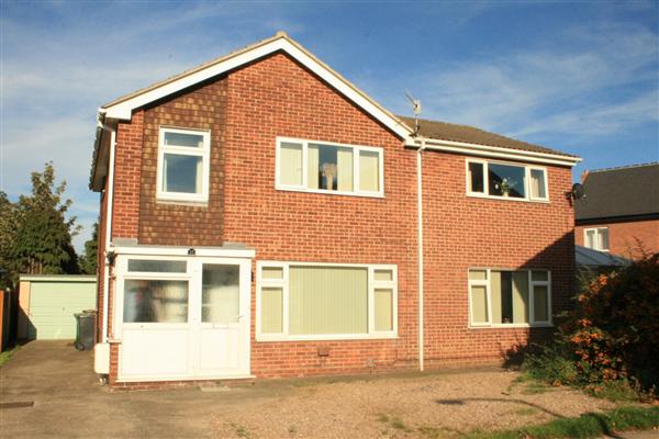 Detached House, 5 bedrooms, Freehold