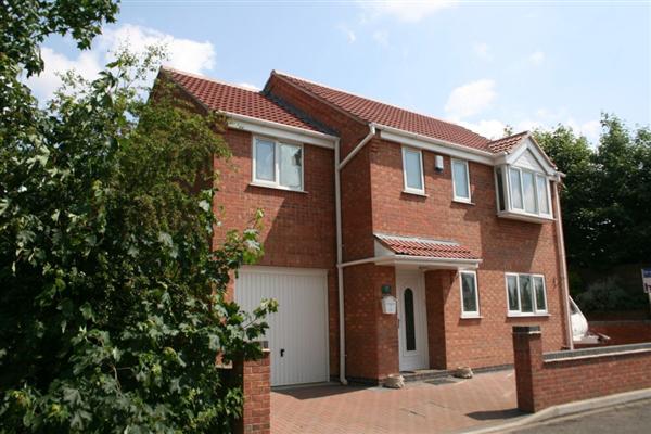Detached House, 3 bedrooms, Freehold