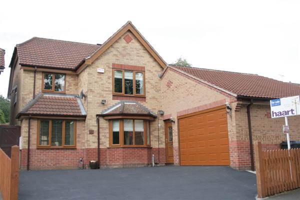Detached House, 4 bedrooms, Freehold