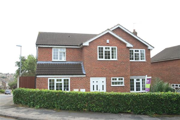 Detached House, 5 bedrooms