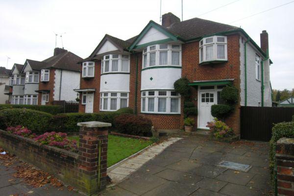 Semi-Detached House, 3 bedrooms, Freehold