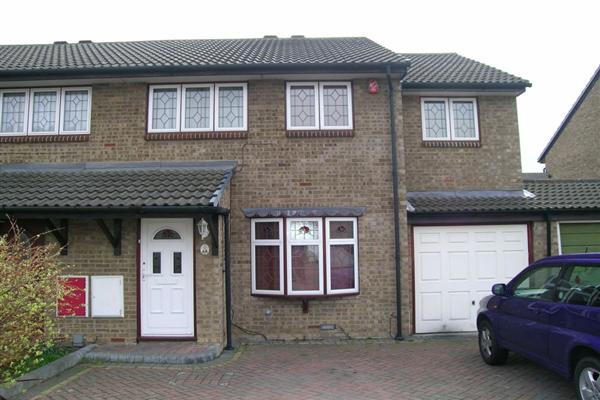 Semi-Detached House, 4 bedrooms, Freehold