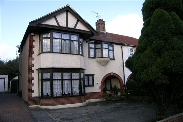 Semi-Detached House, 3 bedrooms, Freehold