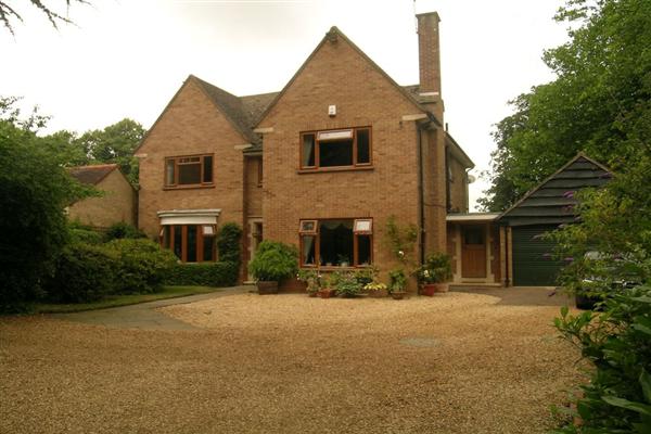 Detached House, 4 bedrooms, Freehold