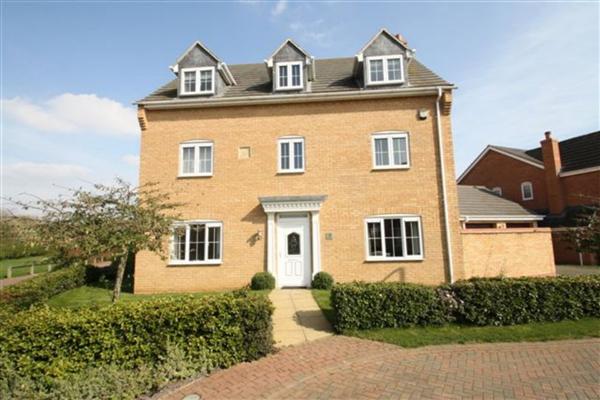 Detached House, 5 bedrooms
