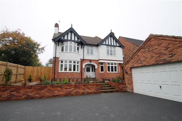 Detached House, 4 bedrooms