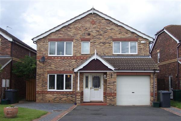 Detached House, 4 bedrooms, Freehold