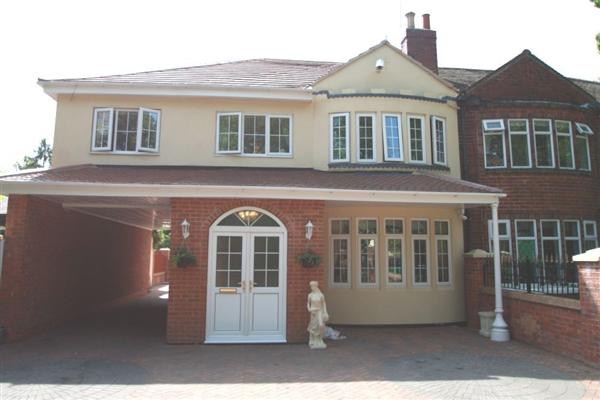 Semi-Detached House, 5 bedrooms