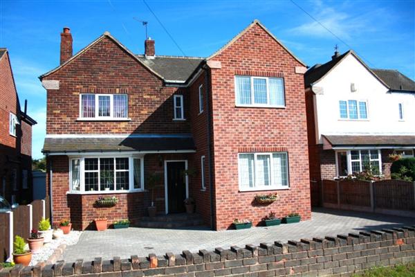Detached House, 5 bedrooms