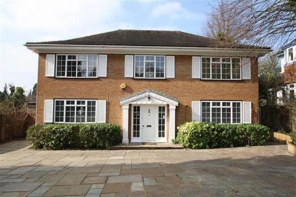 Detached House, 5 bedrooms