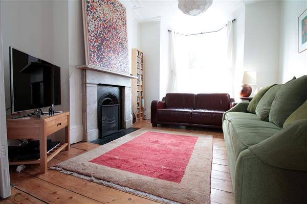 Nevill Road, N16