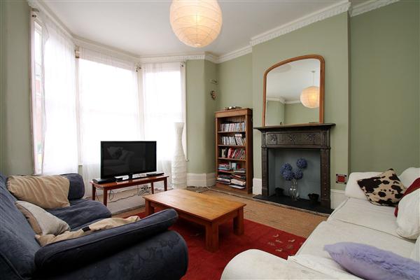 Darenth Road, N16