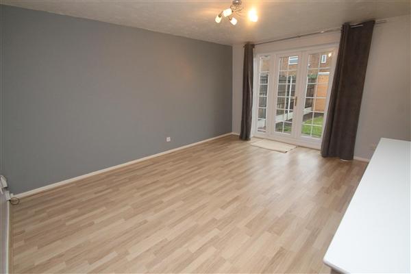 Mid-Terrace House, 3 bedrooms