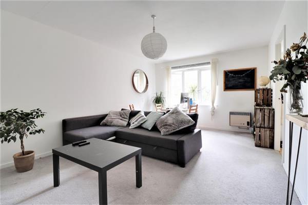 St. Gerards Close, SW4