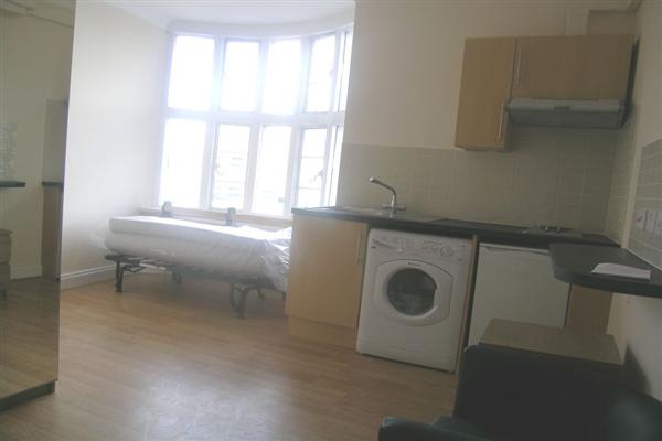Flat / Apartment, 1 bedroom, Furnished