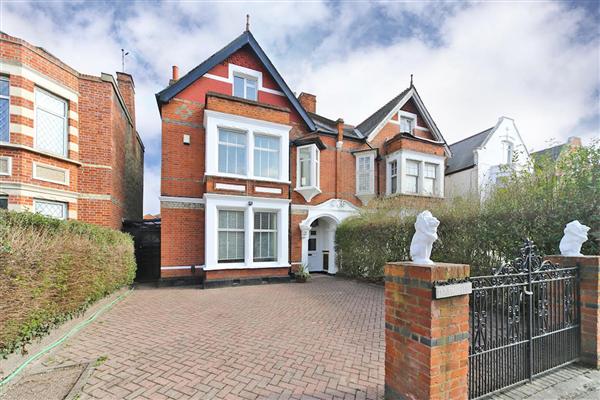 Birch Grove, Ealing Common, W5