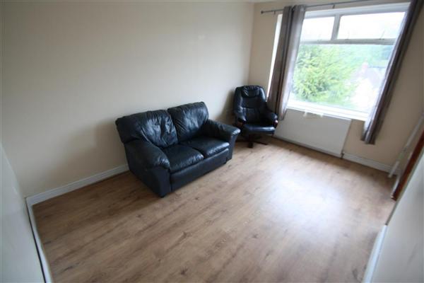 Hillborough Road, Luton