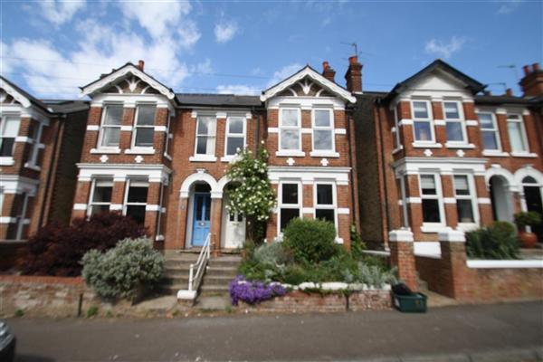 Semi-Detached House, 3 bedrooms