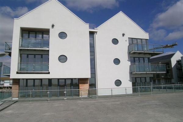 Flat / Apartment, 3 bedrooms