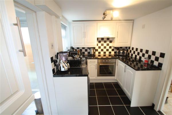 End-of-Terrace House, 2 bedrooms