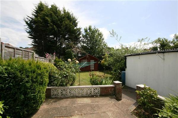 Semi-Detached House, 4 bedrooms, Unfurnished