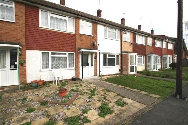 Mid-Terrace House, 4 bedrooms