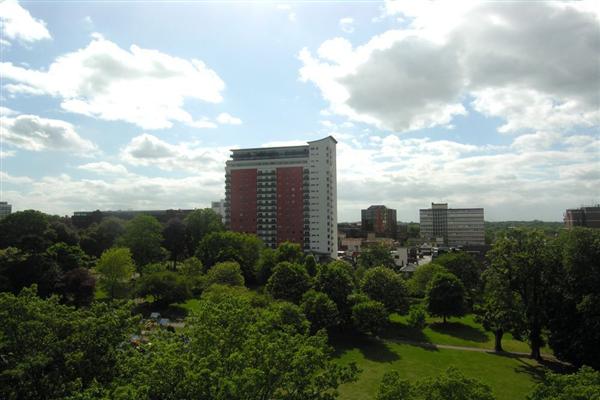 Flat / Apartment, 1 bedroom, Unfurnished