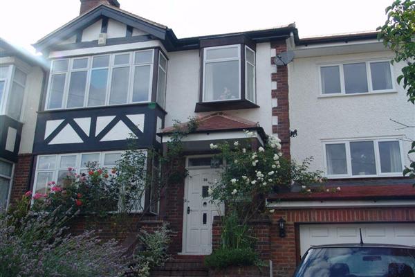 Semi-Detached House, 5 bedrooms, Furnished