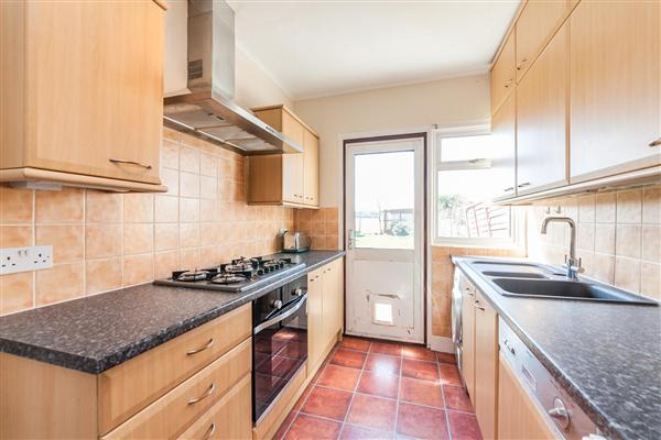 Mid-Terrace House, 3 bedrooms