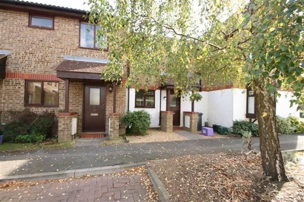 Mid-Terrace House, 2 bedrooms