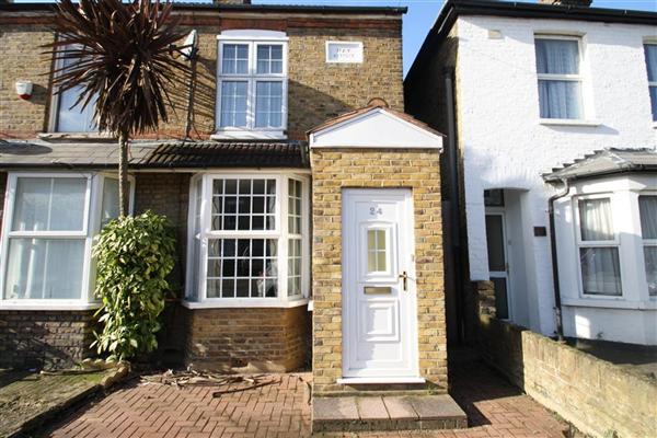 End-of-Terrace House, 3 bedrooms