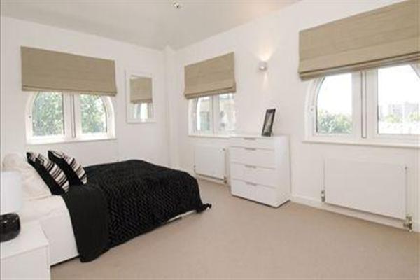 Flat / Apartment, 3 bedrooms