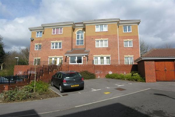 Flat / Apartment, 2 bedrooms, Unfurnished