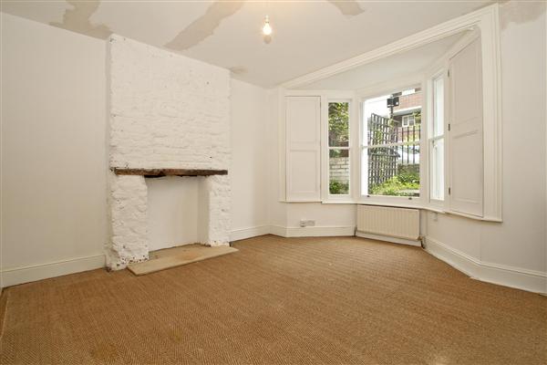 Glenarm Road E5