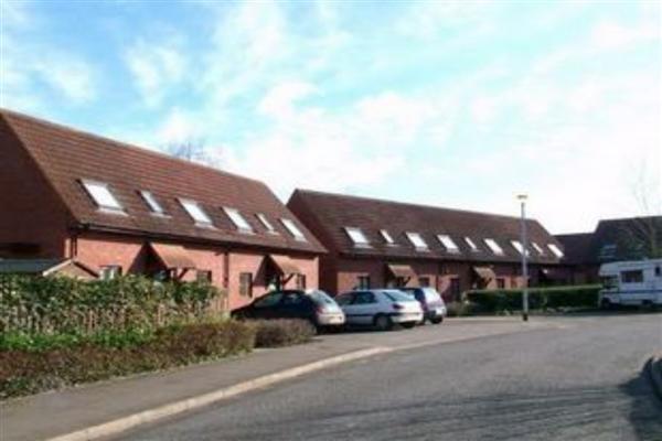 Flat / Apartment, 1 bedroom, Unfurnished