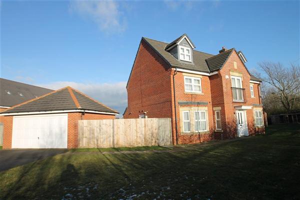 Detached House, 5 bedrooms