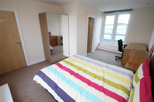 Detached House, 4 bedrooms