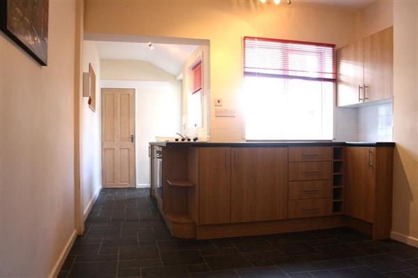 Mid-Terrace House, 3 bedrooms