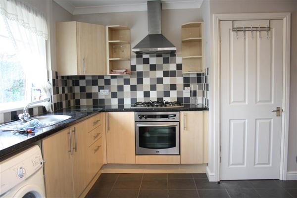 Semi-Detached House, 3 bedrooms
