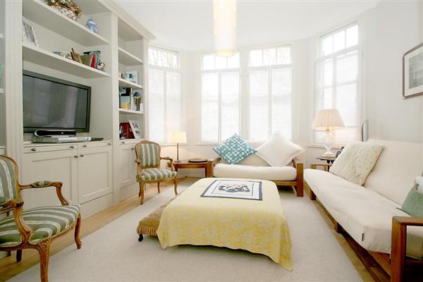 Flat / Apartment, 4 bedrooms