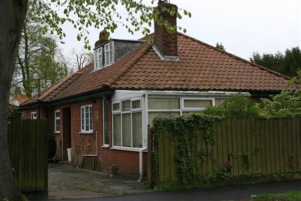 Detached House, 6 bedrooms