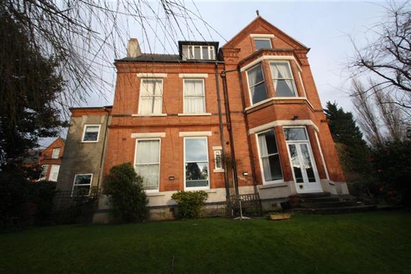 Flat / Apartment, 1 bedroom, Unfurnished