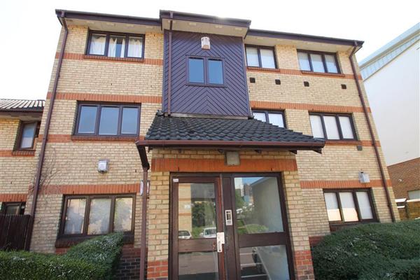 Rawsthorn Close
